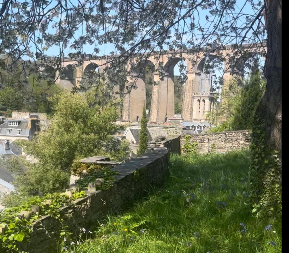 Cosy Et Jardin Panoramique Lejlighed Morlaix Eksteriør billede